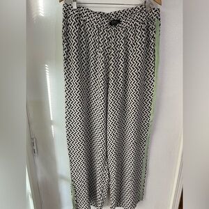Eloquii white leg, Confort beach, summer trouser pants size 16 NWOT